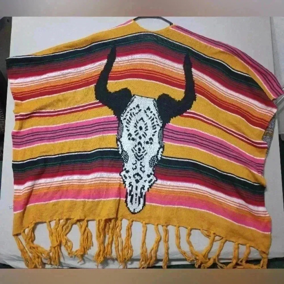Serape Poncho Cow Skull Print W/ Fringe Multicolor Boho Shawl Hippie Hipster - Picture 1 of 4